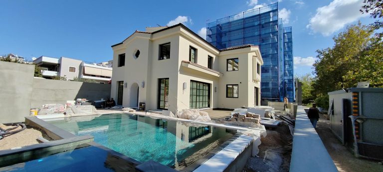 monokatoikia_marousi9